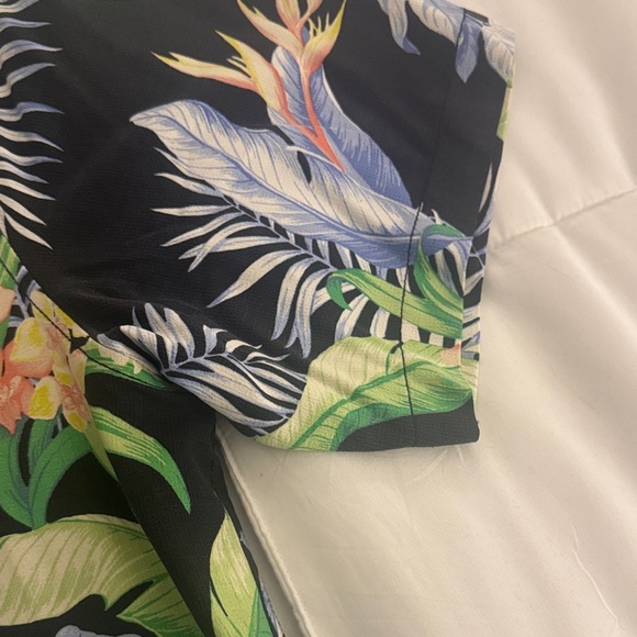 Tommy Bahama Leafy Green and Blue Shirt - Picture 7 of 11